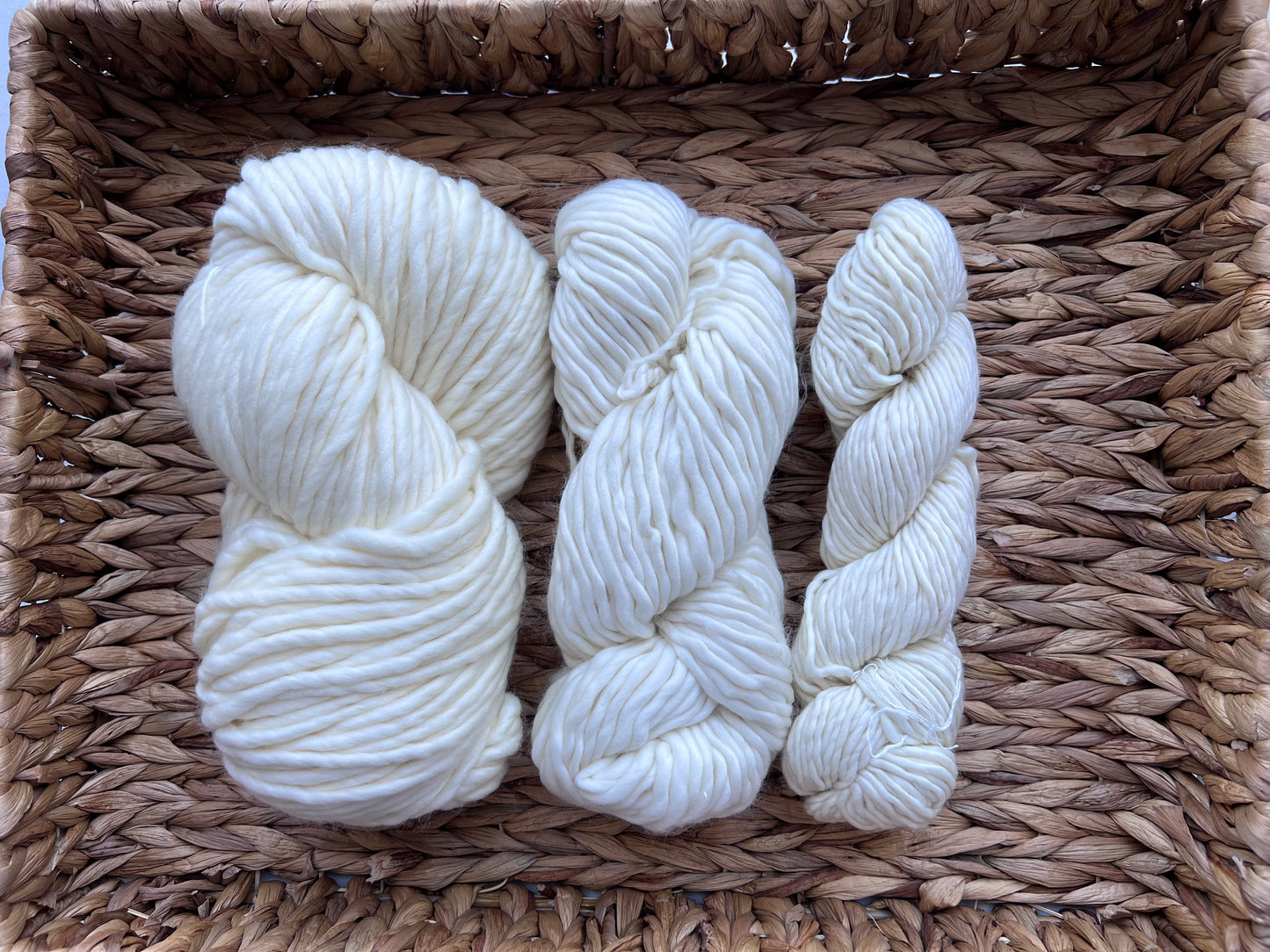 PRE-ORDEN| Combinación de colores SPRING VIBE /hilo teñido a mano de lana merino súper voluminoso /hilo de origen ético /90 yardas / súper voluminoso lite | hilo grueso