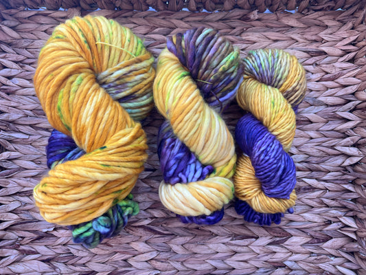 PRE-ORDEN| Combinación de colores JERVIS BAY /hilo teñido a mano de lana merino súper voluminoso /hilo de origen ético /90 yardas / súper voluminoso lite | hilo grueso