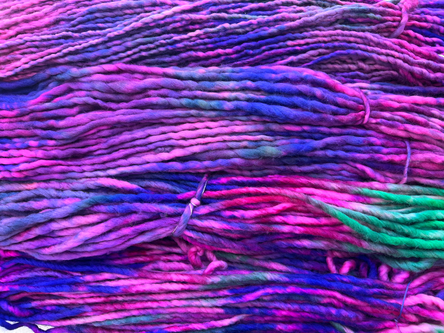 PRE-ORDER| PANDORA  colourway |super bulky merino wool hand dye yarn |ethically sourced yarn |90 yards | super bulky lite | chunky yarn